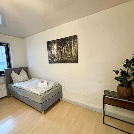 Harmony - Ganzes Appartement 3 Schlafzimmer City Meiningen Exterior photo